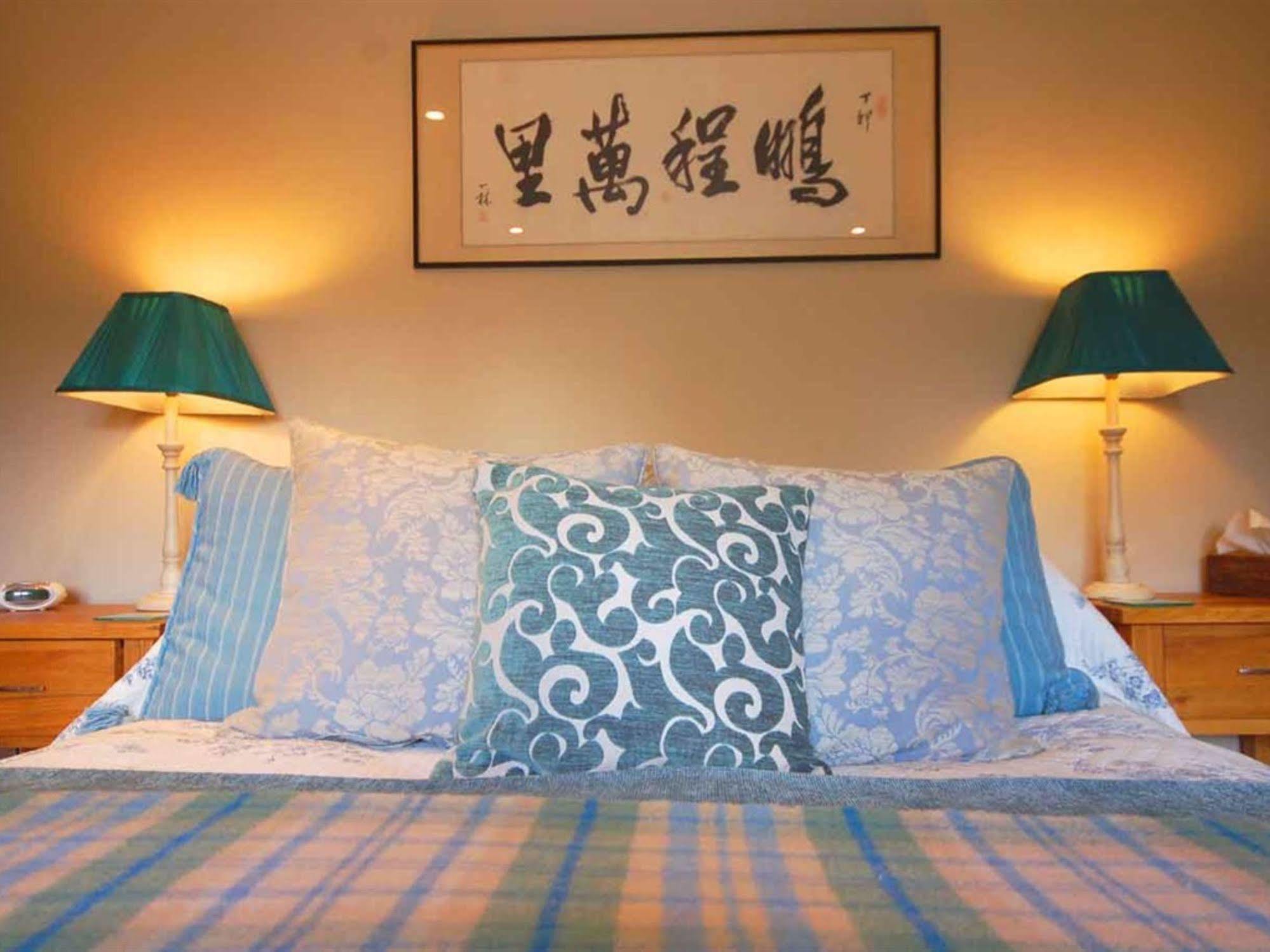 Bed and Breakfast The Old Forge East Kennett Esterno foto